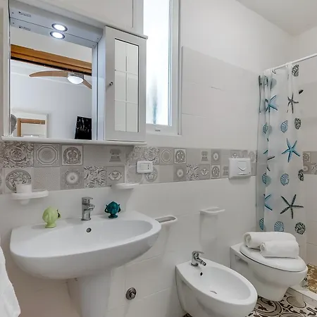 Apartament Stella Marina With Pool 100 M From