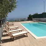 Stella Marina With Pool 100 M From * 비에스테