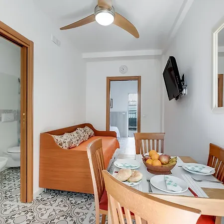 Stella Marina With Pool 100 M From
