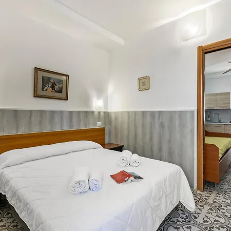 Stella Marina With Pool 100 M From Daire
