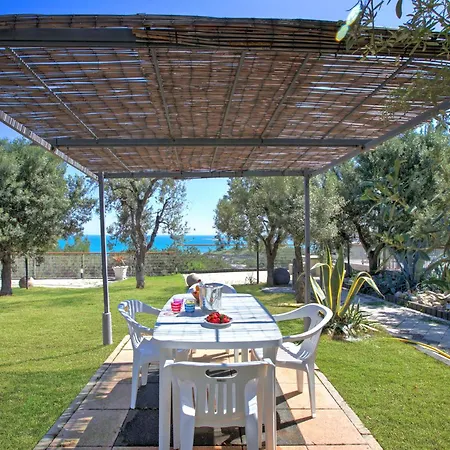 アパート Stella Marina With Pool 100 M From *